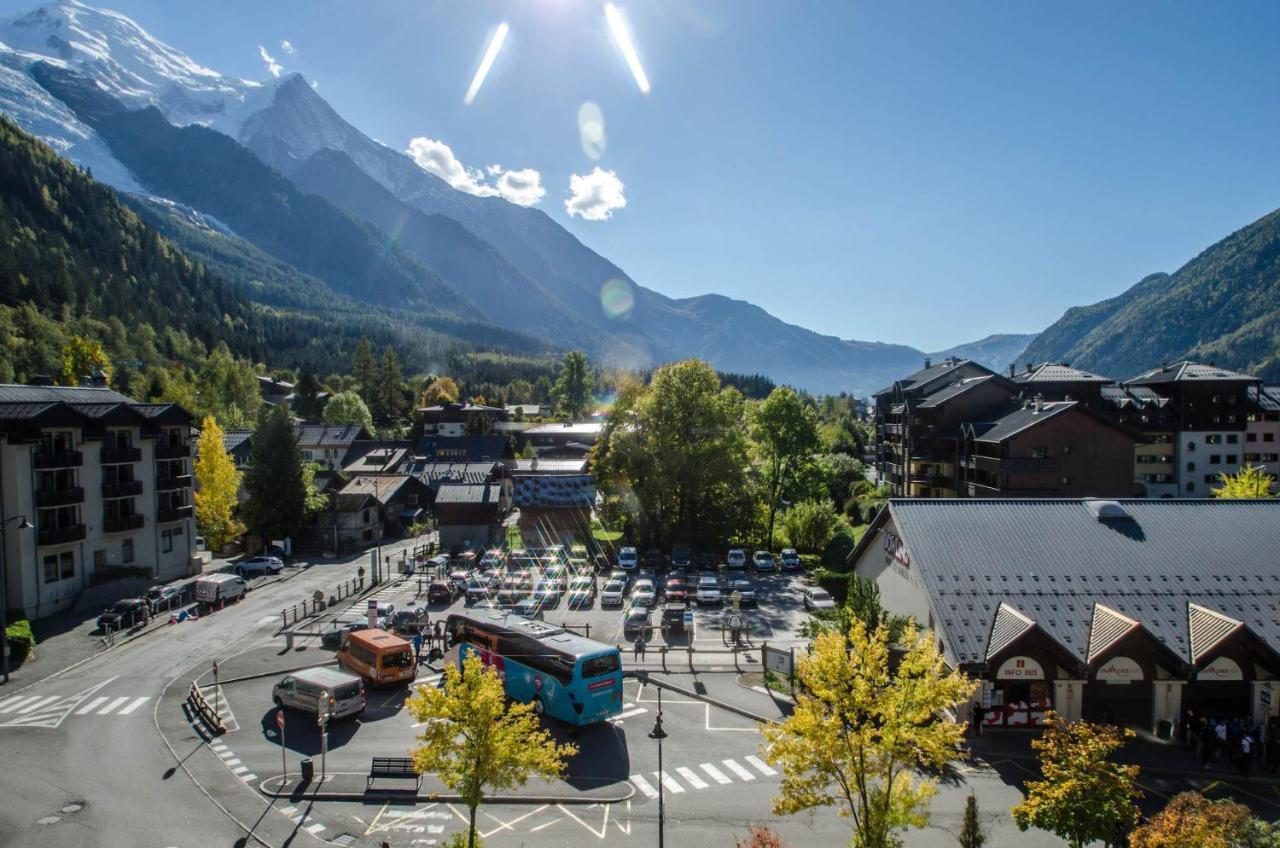 Vue Montblanc Magique En Centre-Ville Avec Parking Chamonix Bagian luar foto