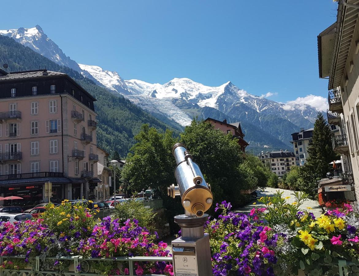 Vue Montblanc Magique En Centre-Ville Avec Parking Chamonix Bagian luar foto