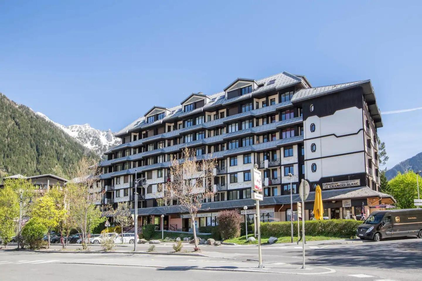 Vue Montblanc Magique En Centre-Ville Avec Parking Chamonix Bagian luar foto