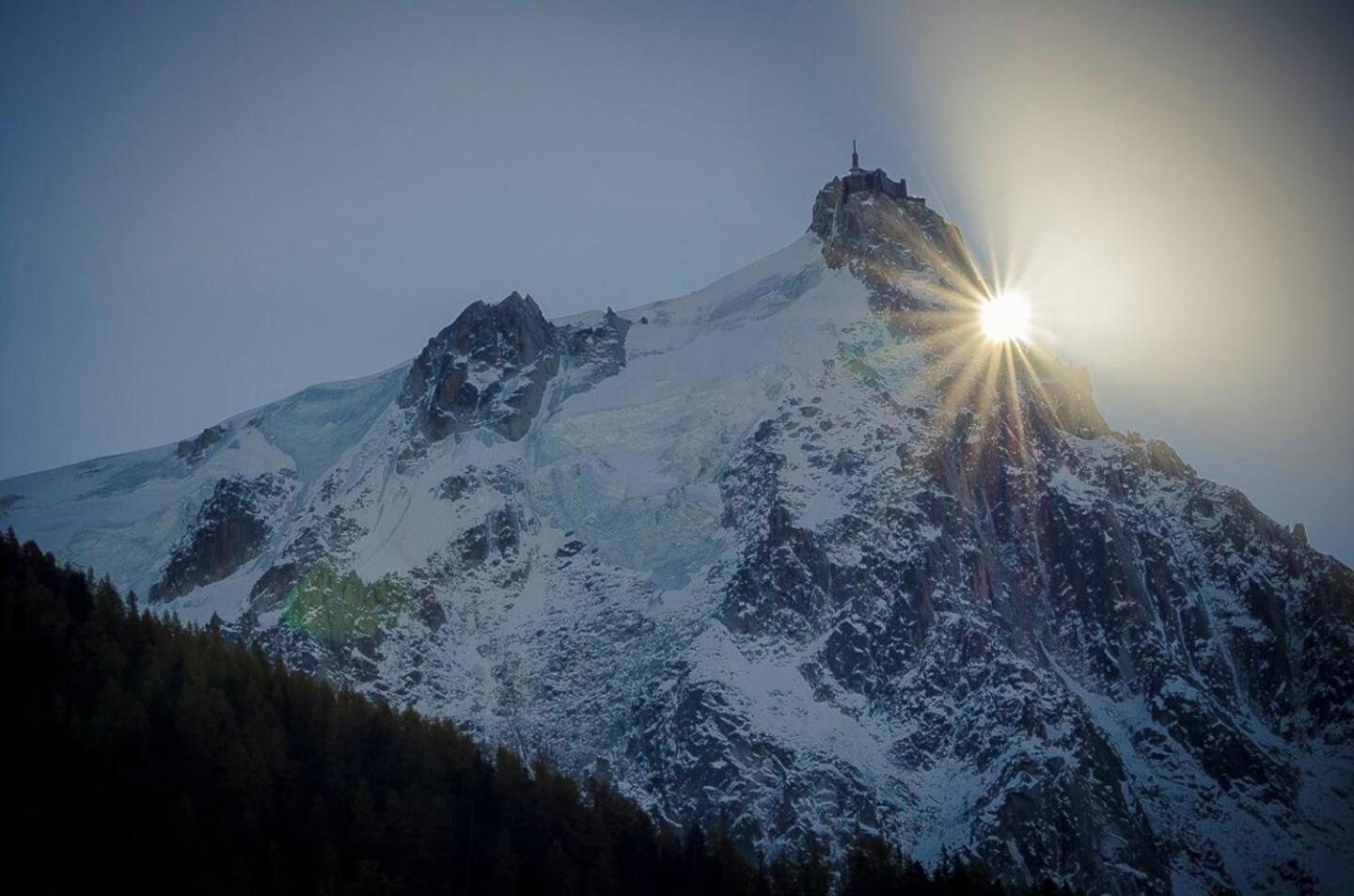 Vue Montblanc Magique En Centre-Ville Avec Parking Chamonix Bagian luar foto